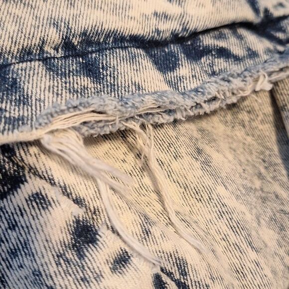 Izzi vintage 80s stone washed denim with leather accents long jacket/coat L - Picture 11 of 14